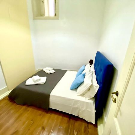 Relax Chiado 3 - Cute Little Double Room With Shared Bathroom Lisboa Εξωτερικό φωτογραφία